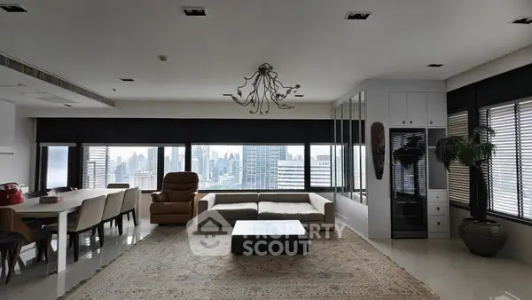 2 Bedroom Condo at Amanta Lumpini