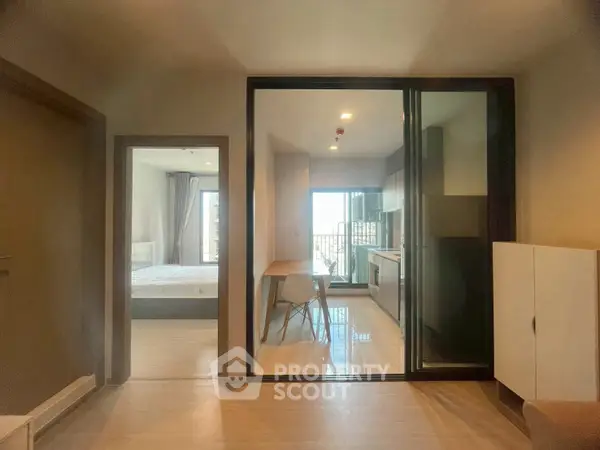 1 Bedroom Condo at Life Asoke - Rama 9