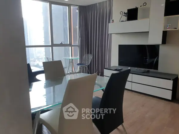 Le Luk Condominium