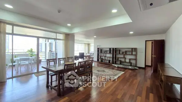 La Cascade Condominium