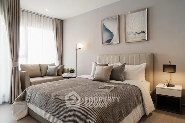 Studio Condo at Life Asoke