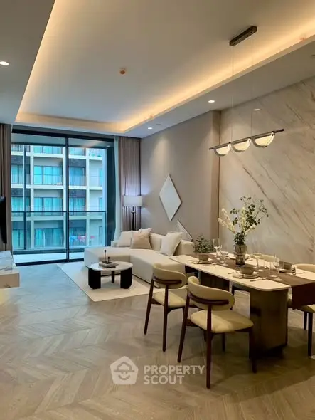 The Estelle Phrom Phong
