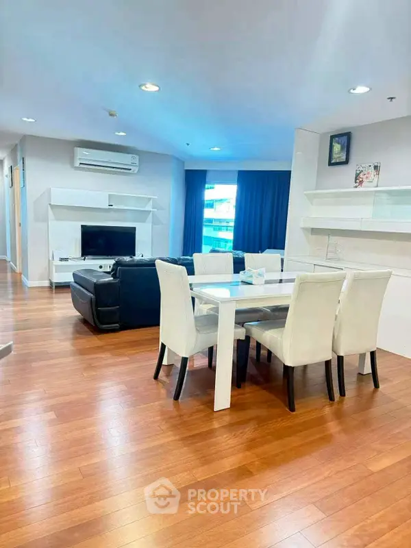 3 Bedroom Condo at Belle Grand Rama 9