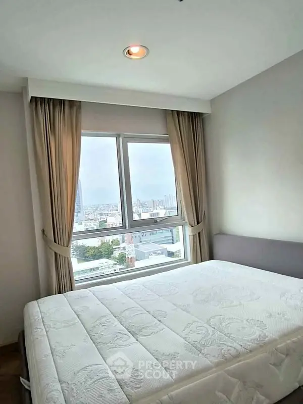 2 Bedroom Condo at Belle Grand Rama 9