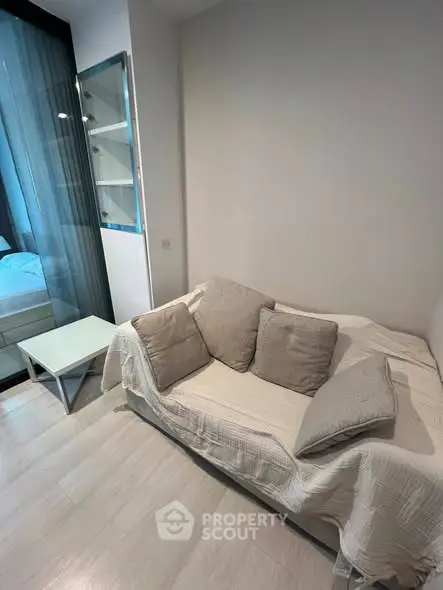1 Bedroom Condo at Life Asoke