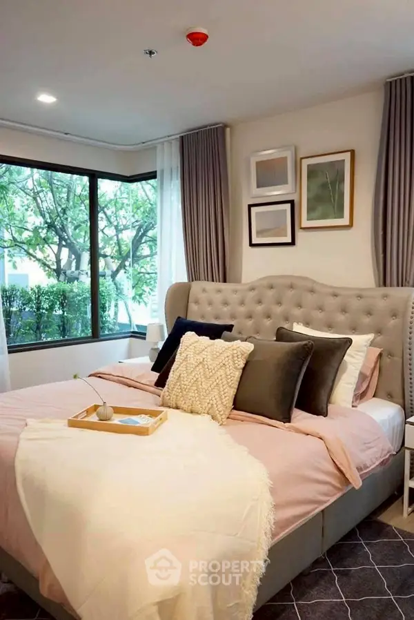 2 Bedroom Condo at Life Ladprao