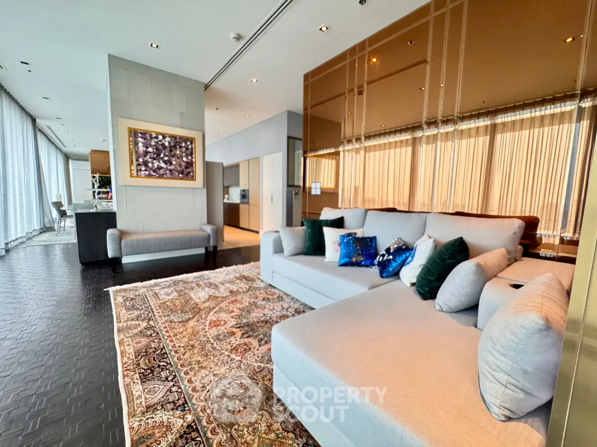 The Ritz-Carlton Residences, Bangkok