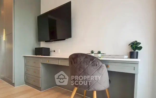 1 Bedroom Condo at Life One Wireless